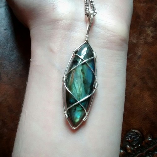 90377: i think this is my favorite labradorite pendant i made so far
