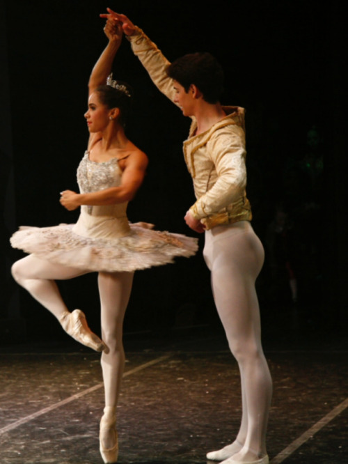 tightus62:Sterling baca beautiful ballet! ballerina tutu corset, pink/white tights… ballet ma