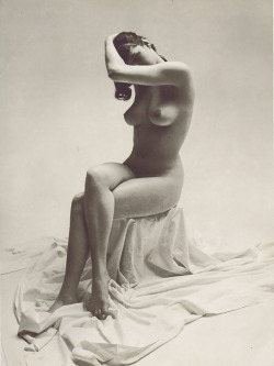 grandma-did:  Werner Schmölcke, Nude Study