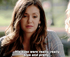 oswinwaled-archive:  #fangirling over her hubby 