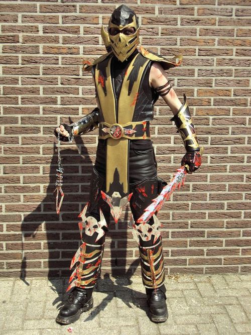 cosplaysleepeatplay:  Scorpion (Mortal Kombat)
