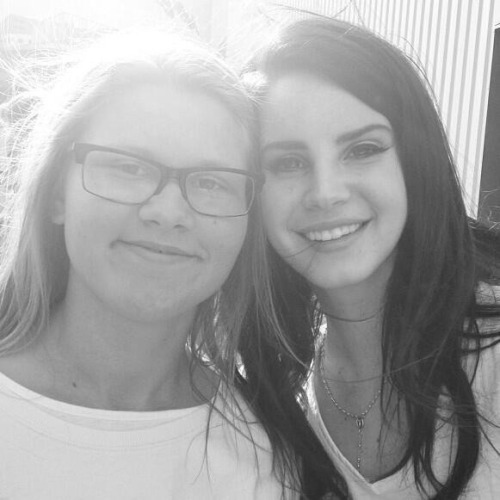 lananews:  Lana arriving at Riga International airport, Latvia 