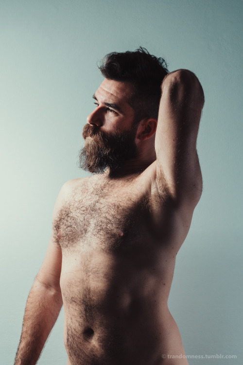trandomness:Time to get back on track. @trandomness is so damned sexy