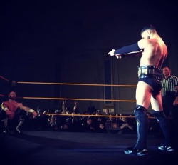 unstablexbalor:    wwebalor: Show 1 #nxtchicago  