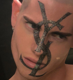 devilands:via pinterest 