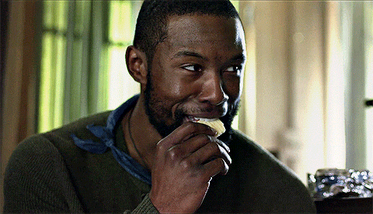 violadvis: Trevante Rhodes as Tom in Bird Box (2018)