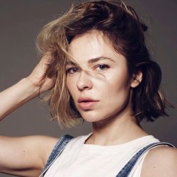 ak0501:Nina Kraviz