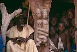 dolm:  Mali. Suan. 1996. Village school. A.Abbas.