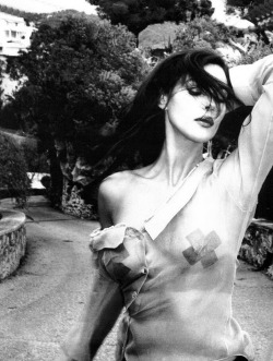 jjvladimir:  antipahtico:   Monica Bellucci  ~ Helmut Newton 2002  We can go mad whenever we like. We can leave our minds behind and play in the garden at night. The gate is always open. And the moon is always bright.JJ Vladimir