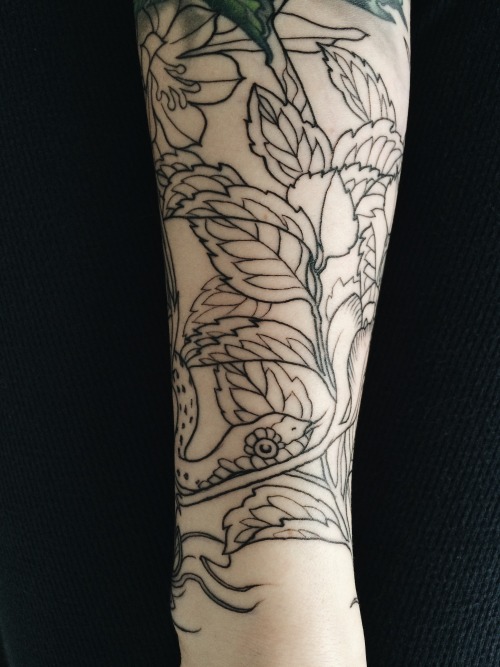 Third annual December tradition: tattoo outlining with CeceForearm - Crocus vernus, Mentha × piperit