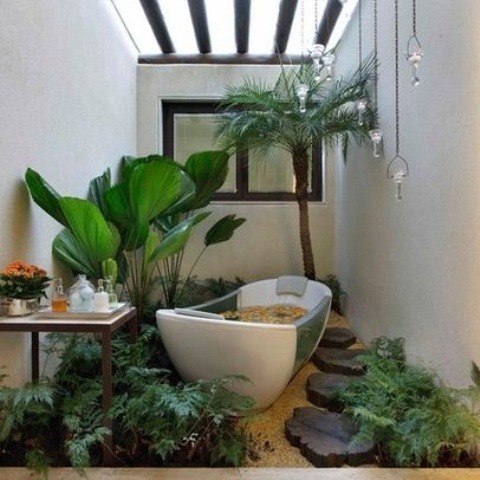 fuckyeahawesomehouses:Tranquil, Tropical Bathrooms