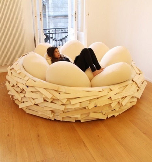 edibled20:  stagbeetleloveit: daughterofchiron:  cubebreaker:  Available in four sizes, OGE Creative’s Giant Birdsnest bed fuses furniture and playground, making it the perfect hatching spot for new ideas.  This is so neat  Please   naturalmomma