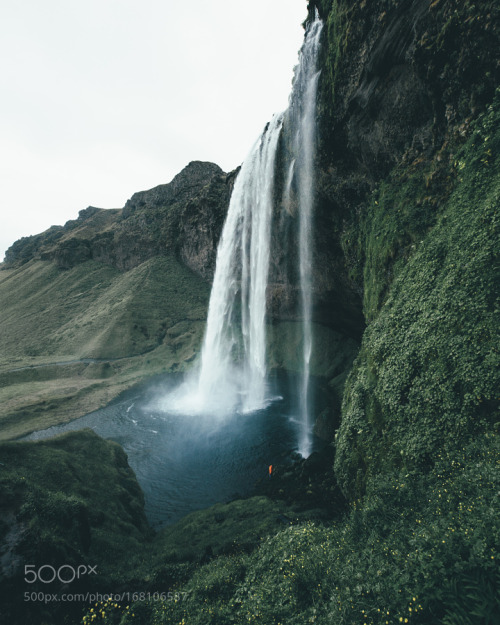 Seljalandfoss Scale by Fursty