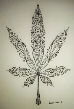 vethox:  drawn by a friend :)  i think it looks amazing ! &lt;3 check out cannablonging.tumblr.com for more pictures! 