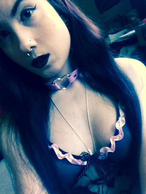 ahegao-queen:  I couldn’t decide which one so i posted both but thank you for 500