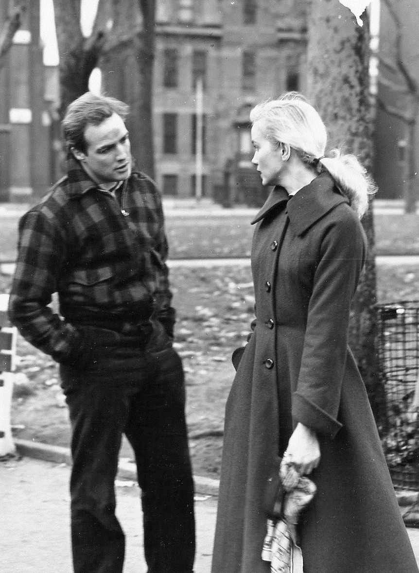 lottereinigerforever:  Marlon Brando with Eva Marie Saint in On the Waterfront directed