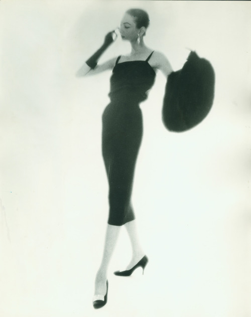 Untitled (fashion photograph)LillianBassman (American; 1917–2012)1950s© The Estate of Lillian Bassma