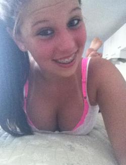 danadanafofana:  Hey guys, please follow my blog and check out my cam, I’m live most nights and all day on Sat. :) 
