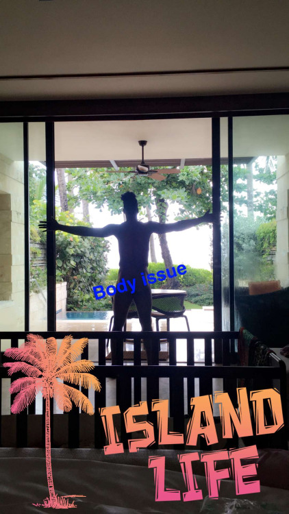 walls0fjericho2: celebrityeggplant: Iman’s body is everything (I hate how whenever he shows a 