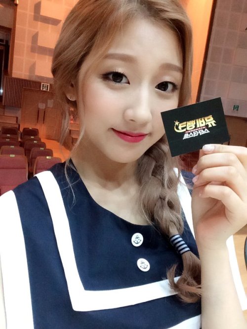 YeIn (Lovelyz) - KBS Stardust Selca