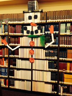 mysharona1987:The bookish snowman.