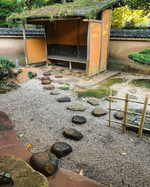 大正寺庭園 [ 福岡県北九州市 ] ② Taishoji Temple Garden, Kitakyushu, Fukuoka ーー“新日本三大夜景”北九州を代表する夜景スポット皿倉山の中腹に残る、通