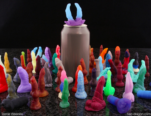 trinathewolf:  trolljesus:  OOOH MY GOSD IM CRYING. BAD DRAGON CAME OUT WITH A PRODUCT CALLED “TEENIE WEENIES” AND THEYRE MINIATURE VERSIONS OF THEIR DILDOS THAT YOU COLLECT    THIS IS SO RIDICULOUS. IM BUYING EVERYBODY I KNOW A TEENIE WEENIE MERRY
