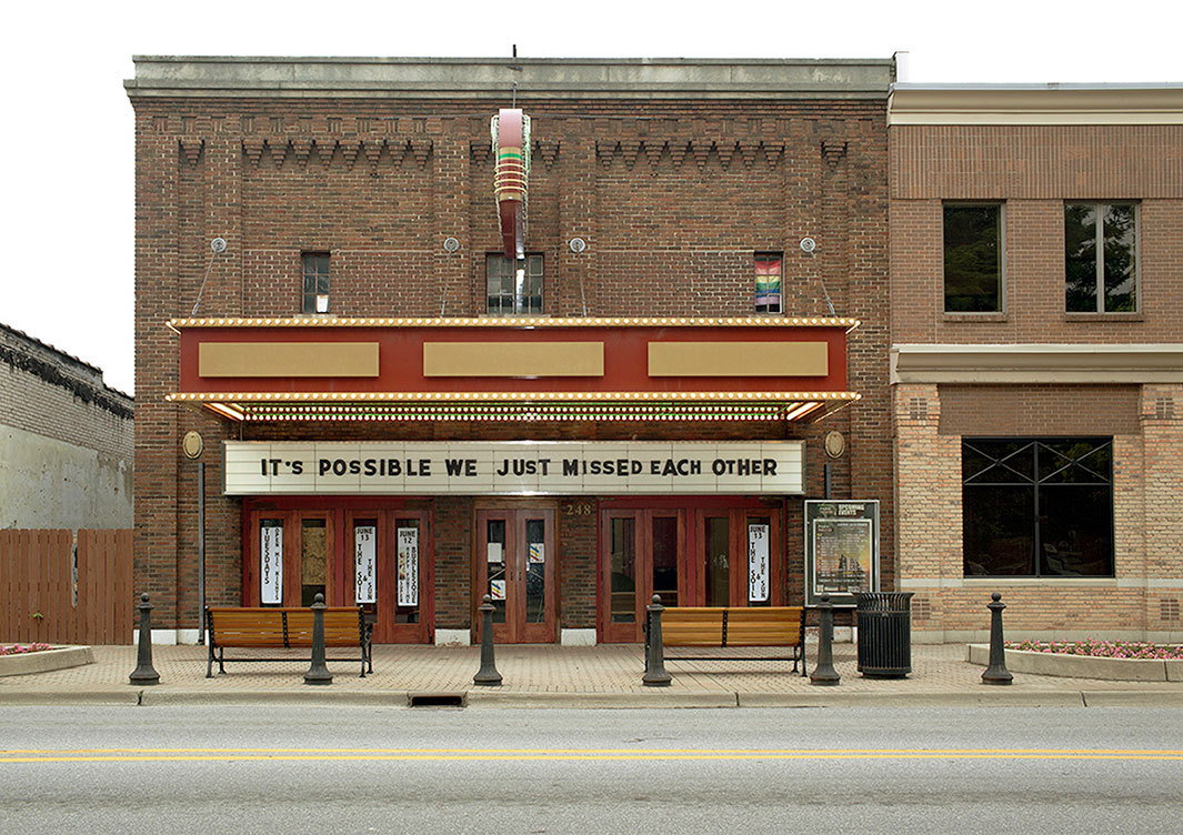 photojojo:  You may remember those marquees on main street that used to announce