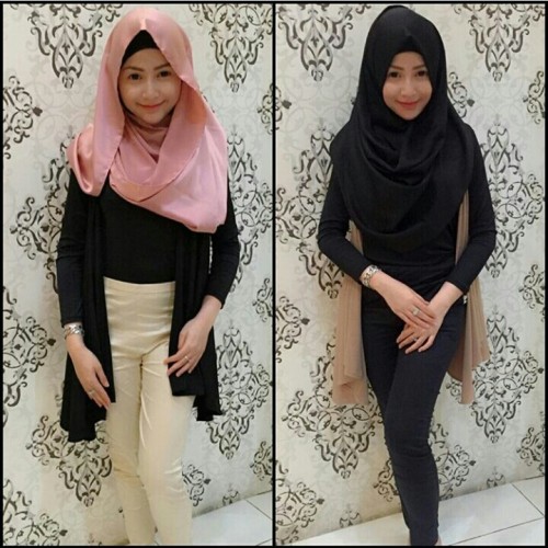 caggang:Spe nk tgk gmbar seksi awek ni,?klau tgk mmg trus terpancut..reb bnyk2 nnt aku updateXsabaq 