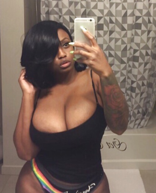 detroit81:  bat-bigasstitties:  Jada Fire  Did her tits get bigger😳🤔😳