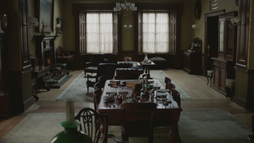 signerick:  Interior in “Penny Dreadful” adult photos