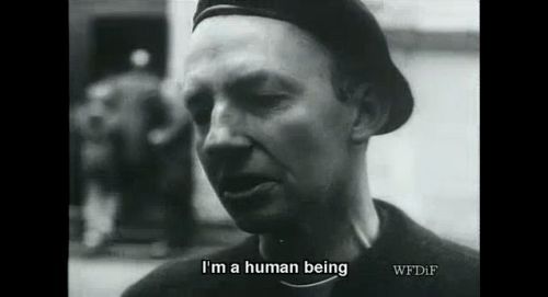 &ldquo;TALKING HEADS&rdquo; (GADAJACE GLOWY): a short documentary, directed by Krzysztof Kie