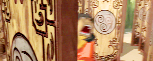 arvieux:  WHEN YOU’RE RIGHT BEHIND SOMEBODY BUT THEY DON’T PAY ATTENTION AND THEY LIKE LET THE DOOR SLAM INTO YOUR FACE   