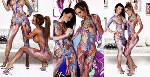 ypai adriennlevai:  Yoyo art , body painting calendar by @petermarosi  Das allererste Mal, dass mir ein Bodypainting gefällt