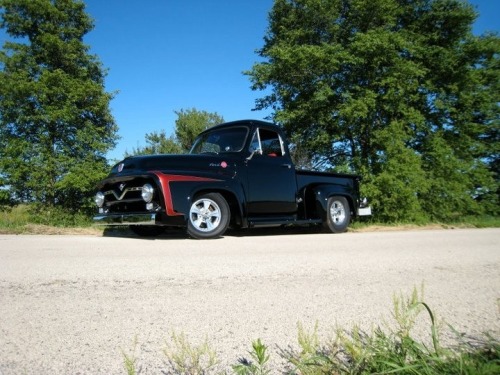 hotrodzandpinups:  Another Hotrods Custom out of IL