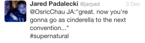 deansthequeen:   Jensen’s tweets through Jared are fantastic. 