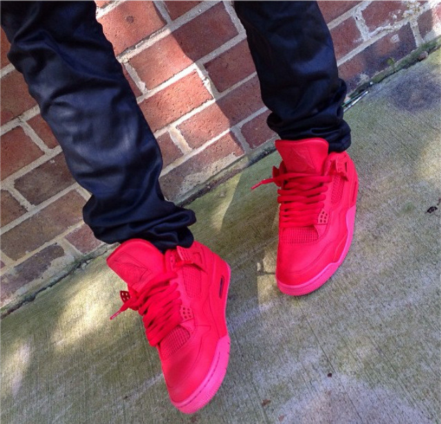 valentine-illest:  phuckindope:  Jordan custom 4s    Fashion x Luxury x Girls