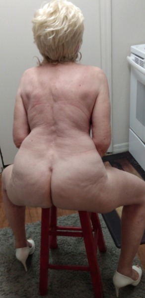 granny-trans26-69: