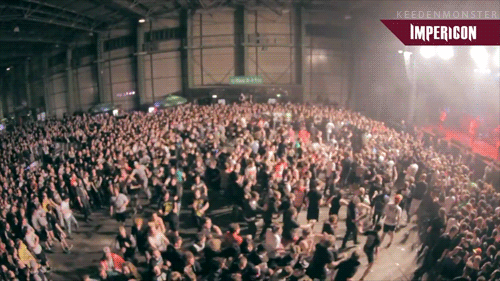 keedenandkel:Parkway Drive - Karma Live at Impericon Festival II
