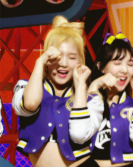 160429 cheer up: sana.