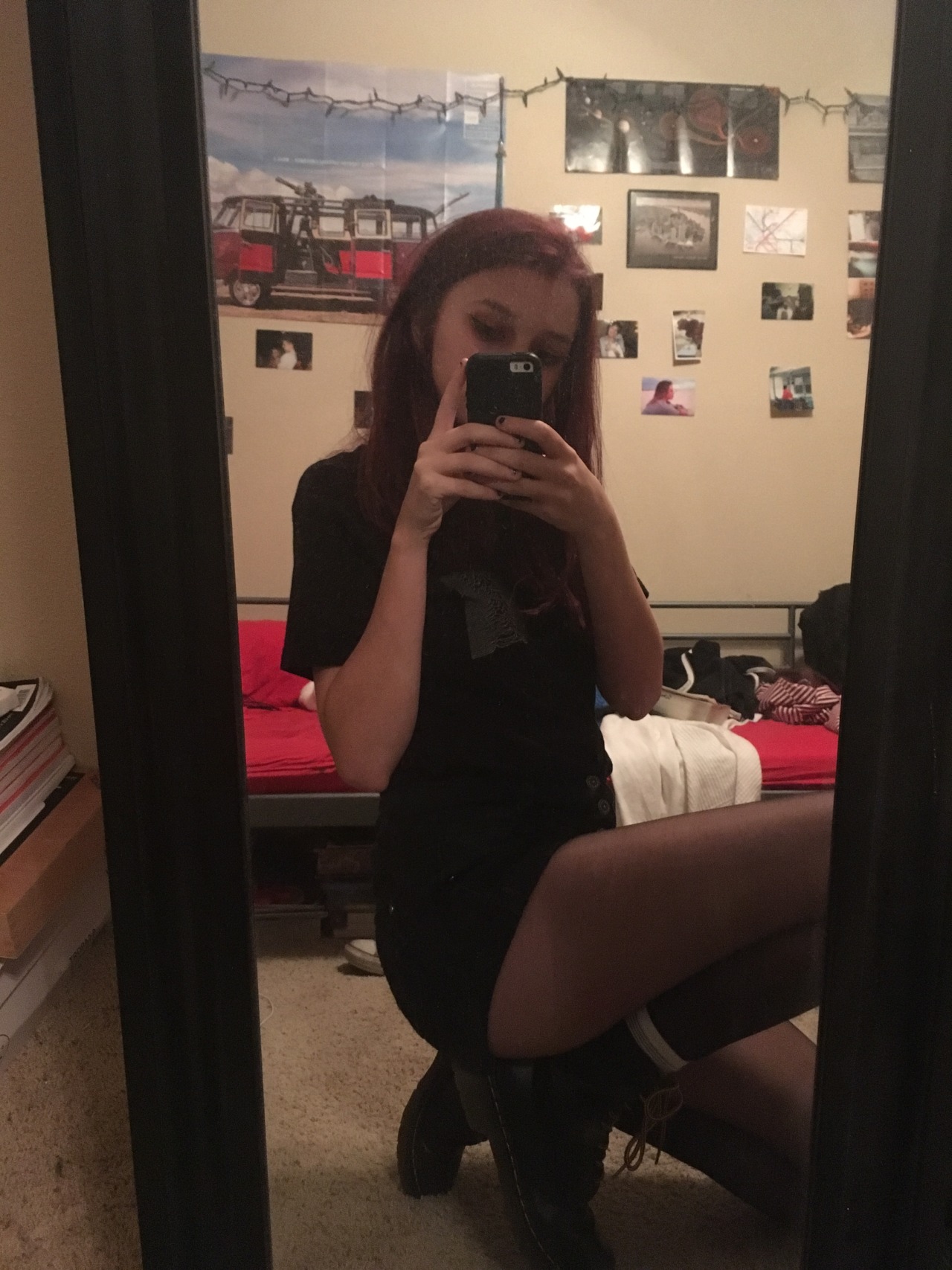 gothcare:  Me being cute again but also xXhard-coreXx