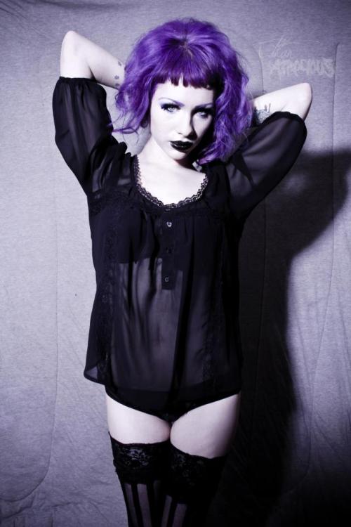 gothicandamazing:    Model: Lady Marlene adult photos