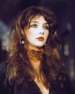 Sex melomancy:kate bush during a performance pictures