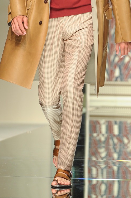 monsieurcouture: monsieurcouture: Ermenegildo Zegna S/S 2013 Menswear Milan Fashion Week MONSIEURCOU