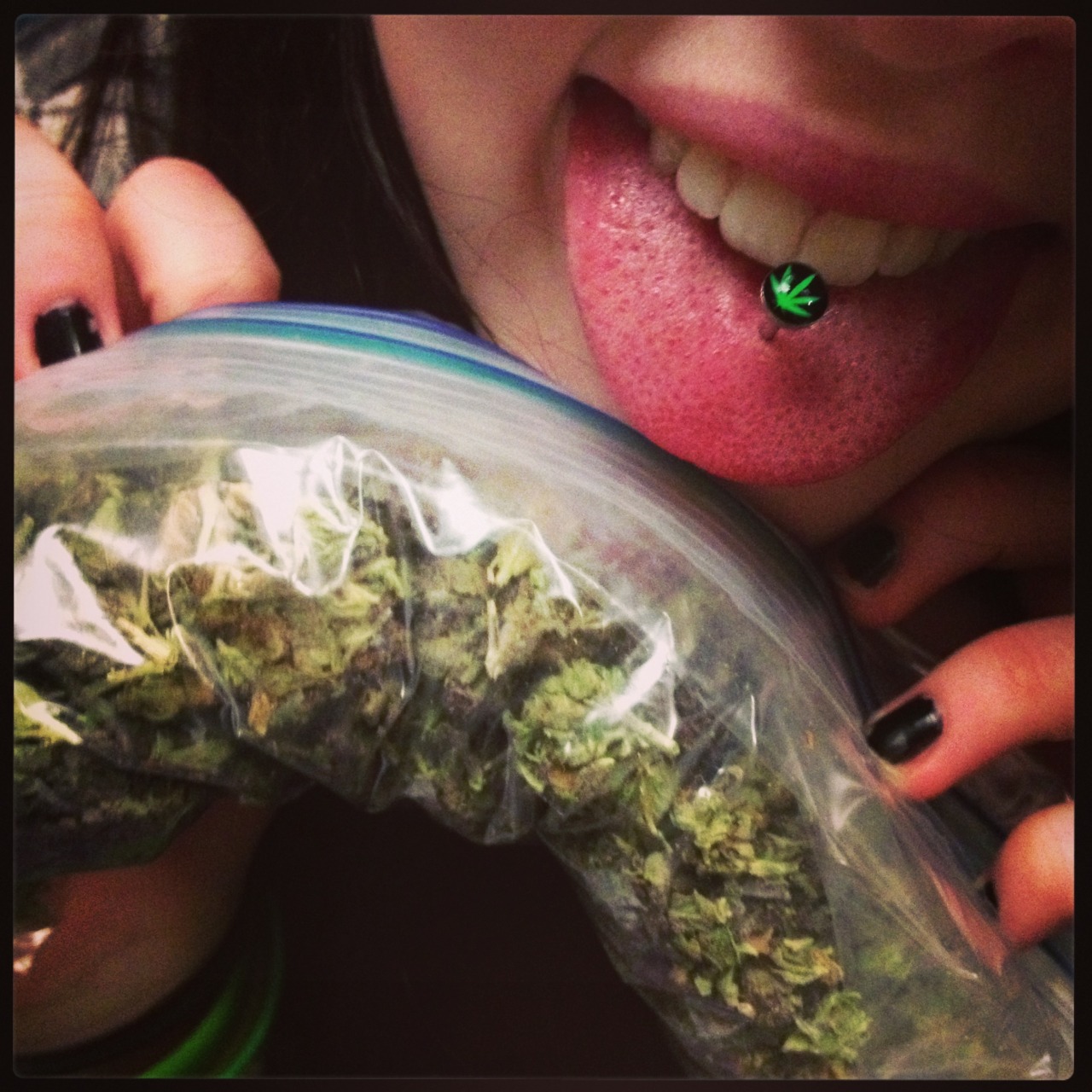 smoke-thc-drop-lsd:  so close what the fuck 