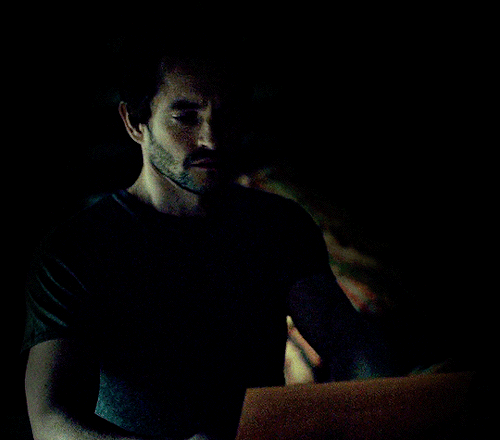 deangirl: #what kills me most of all #is the suspenseful deferral of will opening this damn let