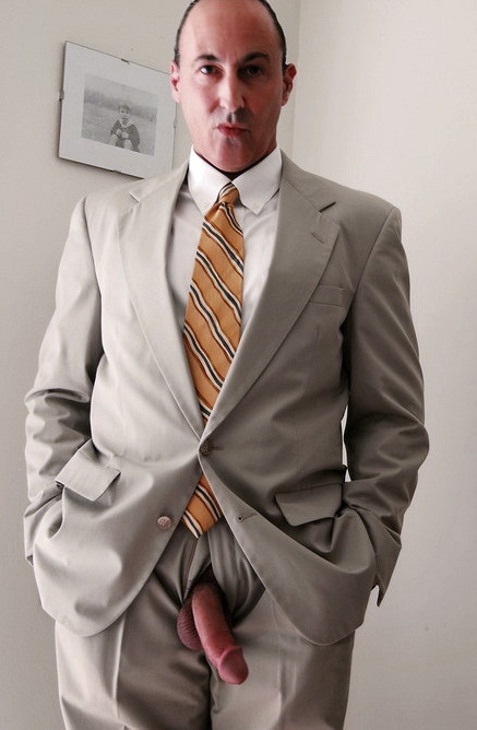 jon2020:  Almost Dressed ~ Hot Men, Hot Scenes, Great Photos! ~ Follow JON2020