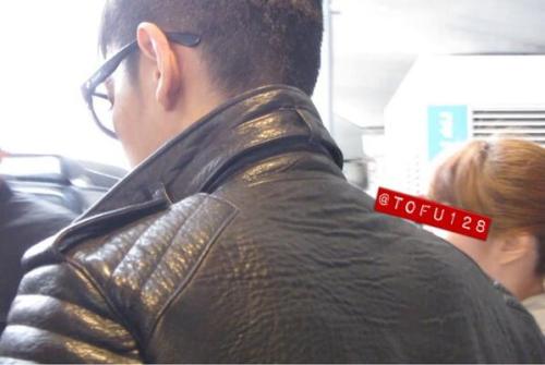 fvcktabitop:130420 TOP at Incheon AirportSource: TOFU128