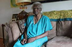 brownglucose:  envyhergoddess:  womenofgold:  writeswrongs:  Just so you know the oldest person in America is a black woman living in Detroit named Jeralean Talley. That’s right - she was born in 1899. That’s three centuries she’s lived in. She