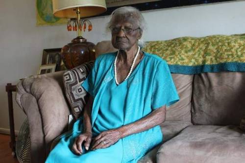 luvyourselfsomeesteem:writeswrongs: Just so you know the oldest person in America is a black woman l